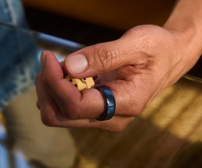 Розумне кільце Oura Ring 4 Ceramic Midnight